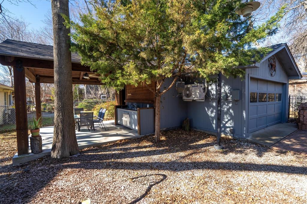 Lake Hlnds Rev - Residential