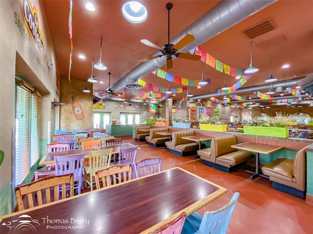 Rhodes Plaza - Commercial Sale