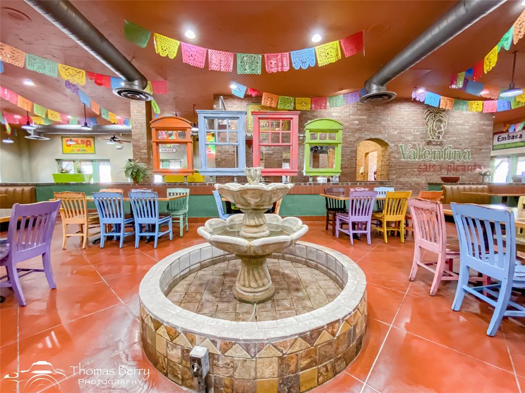 Rhodes Plaza - Commercial Sale