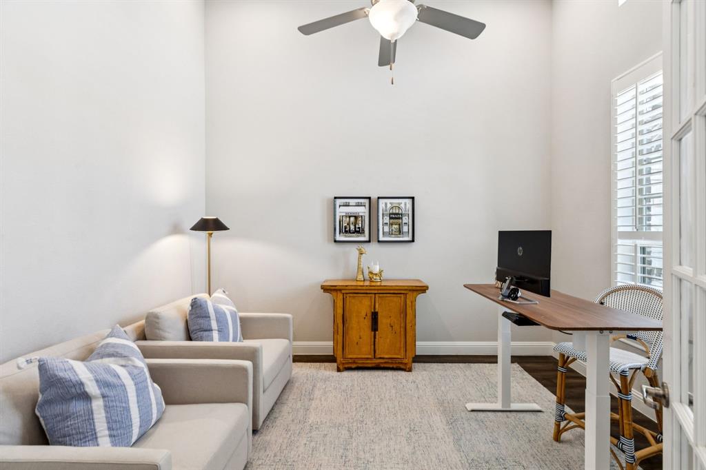 2908 Burgundy Trail