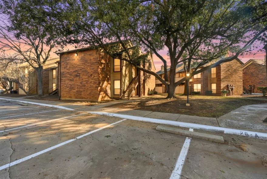 Ideally located in the heart of Arlington’s vibrant Entertainment District, this sought-after 492-unit, resident-owned community offers an unbeatable blend of convenience and lifestyle. This desirable ground-floor unit offers 2 bedrooms and 2 full baths, providing a functional and comfortable layout. The primary suite includes an ensuite bath with a separate garden tub and shower for added comfort. The kitchen boasts abundant storage and counter space open to the living room and dining area, making it ideal for everyday living or entertaining. Just minutes from Texas Live!, AT&T Stadium, Globe Life Field, Choctaw Stadium, Six Flags, Hurricane Harbor and endless dining and entertainment options, the location is hard to match. The gated community features on-site property management and an impressive list of amenities, including three illuminated swimming pools, lighted tennis and racquetball courts, a clubhouse, full fitness center, hot tub, and sauna—perfect for both relaxation and recreation. Residents enjoy quick access to DFW International Airport and the ease of walking to nearby shopping. A fantastic opportunity to enjoy low-maintenance living in one of Arlington’s most convenient and dynamic locations.