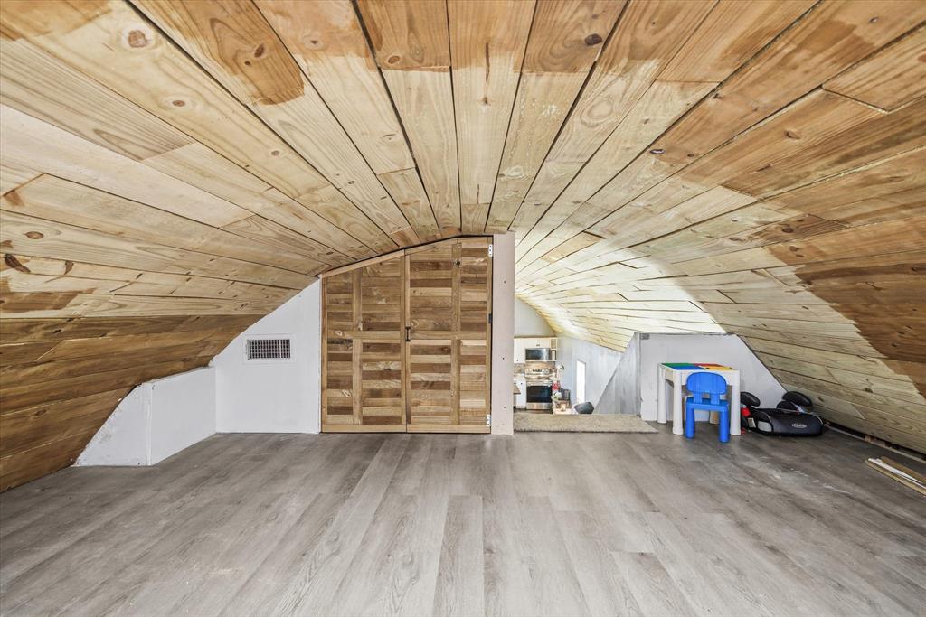 J MATHEW SUR - Residential