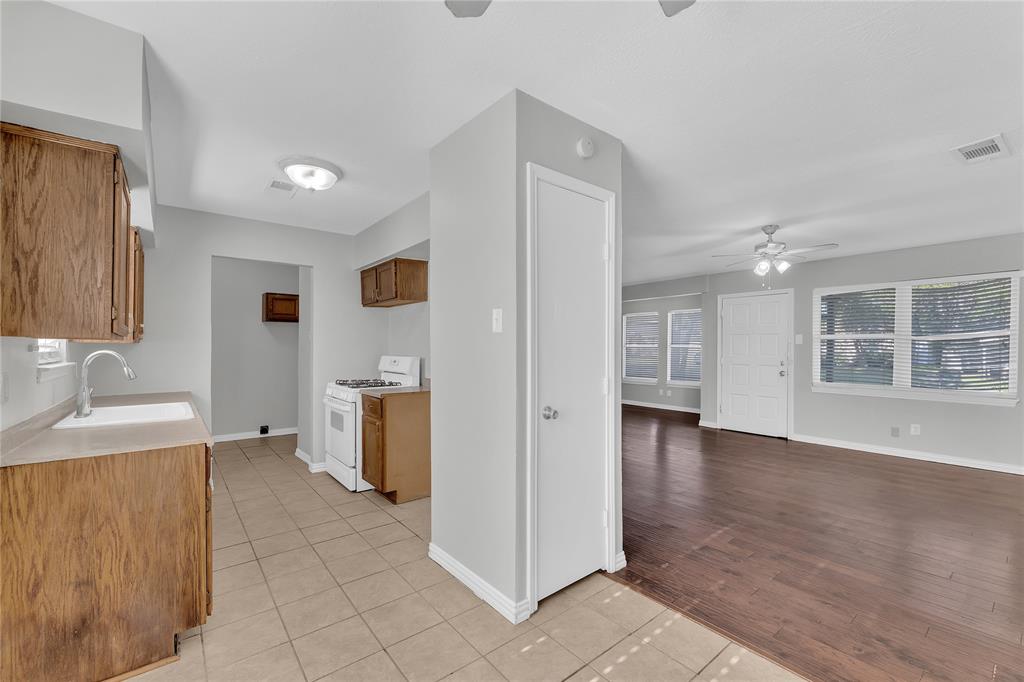 Eastern Heights 01 - Residential Lease