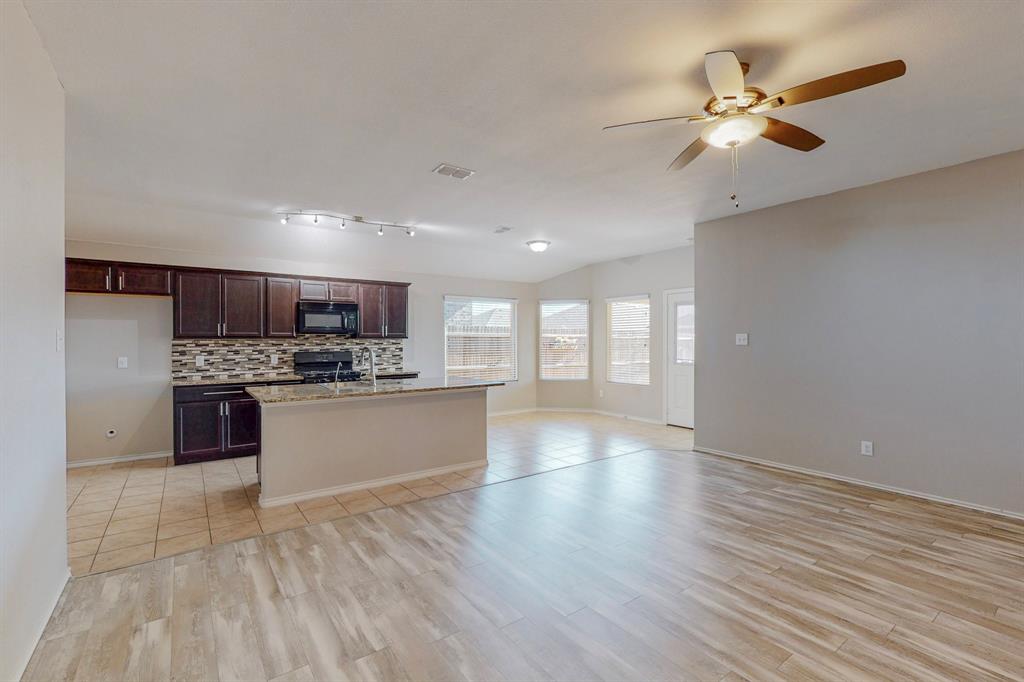 Villages Eagle Mountain - Residential Lease