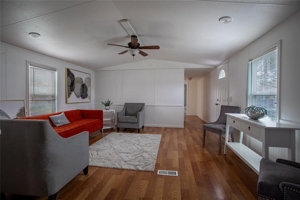 9874 Lake Shore Drive