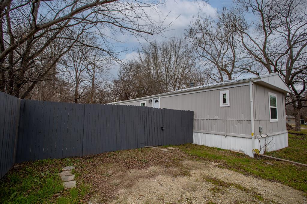 Brinwood Shores Add Sec B - Residential