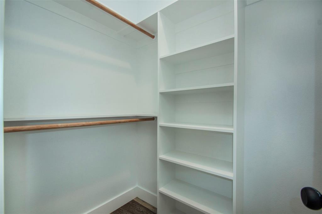 LAMAR M B A-G0704 - Residential Lease