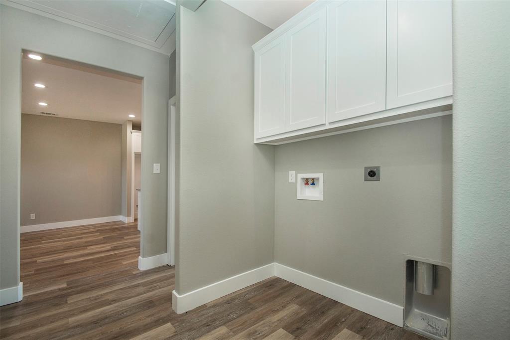 LAMAR M B A-G0704 - Residential Lease