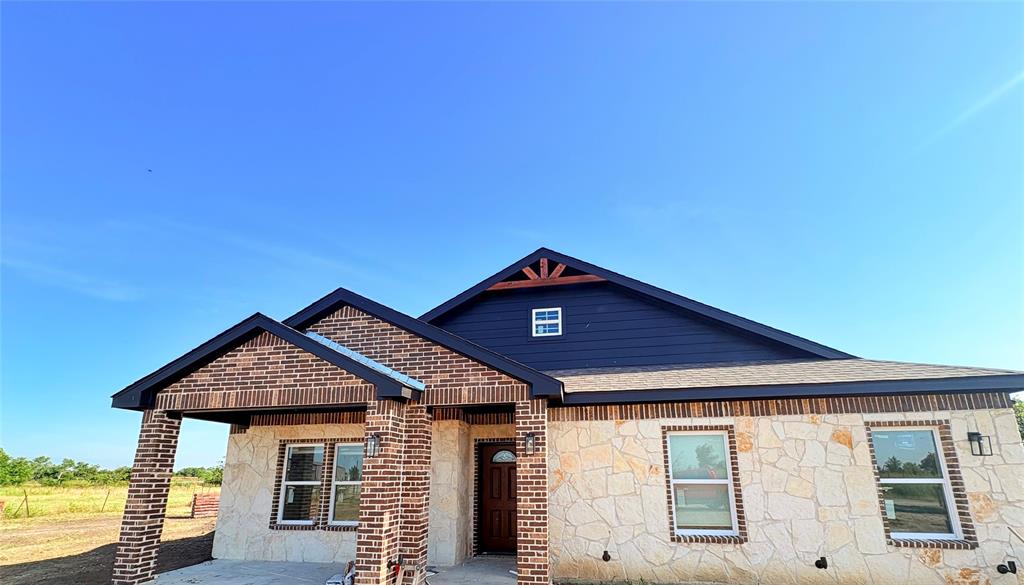 749 J L Drive