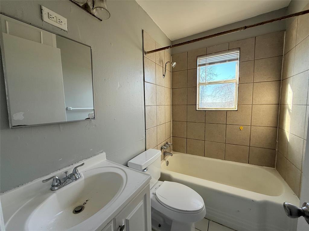 River View - Residential Income