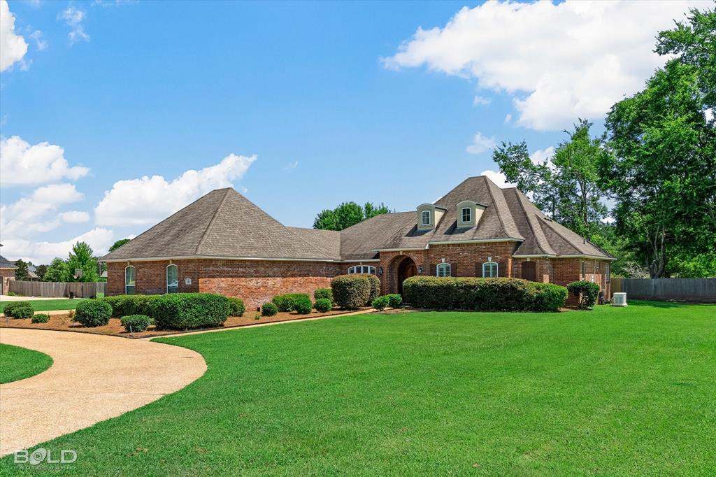 311 Summer Lake Drive