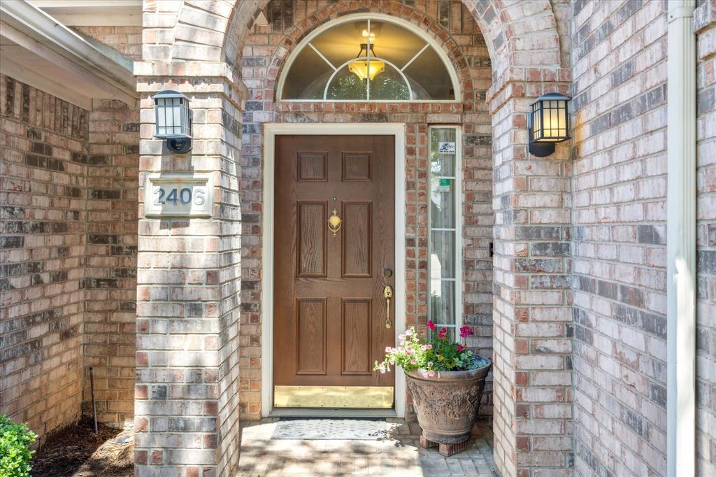 2406 Lula Court