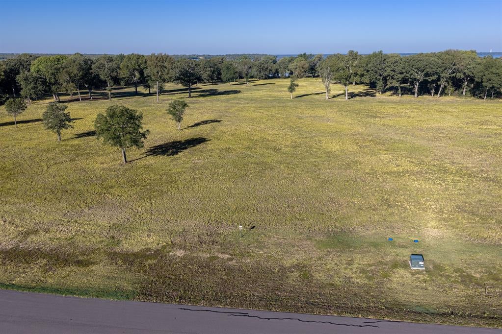 360 Lakewood Lane