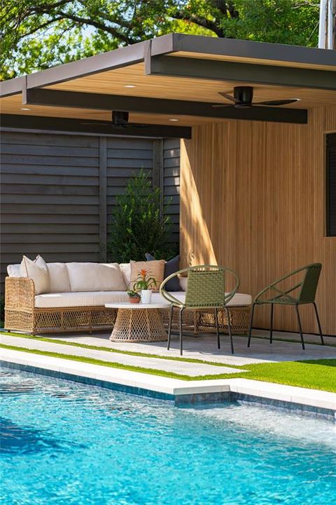 Tiny photo for 6411 Chevy Chase Avenue, Dallas, TX 75225 (MLS # 21050777)