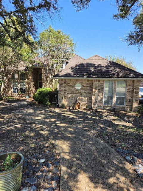Photo of 141 Urbine Circle, Heath, TX 75032 (MLS # 21406830)