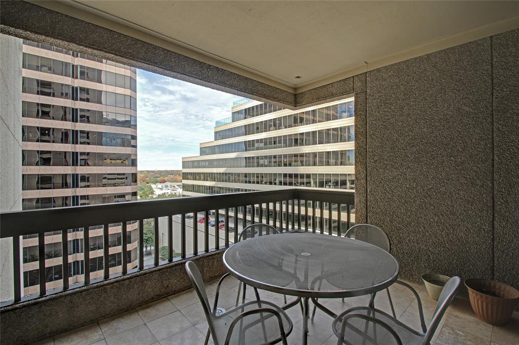 5909 Luther Lane 1102