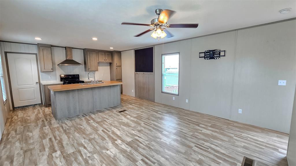 3803 Highway 180 E 26