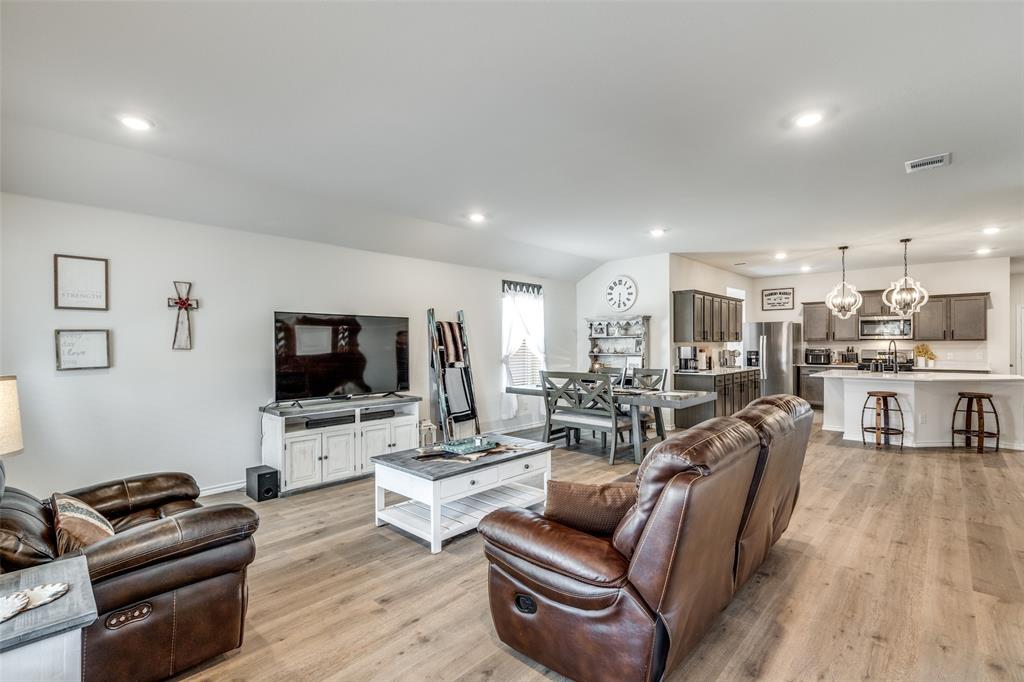 Chalk Hill NO.2 - Residential