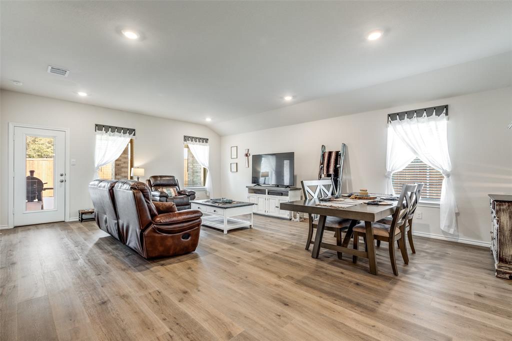 Chalk Hill NO.2 - Residential