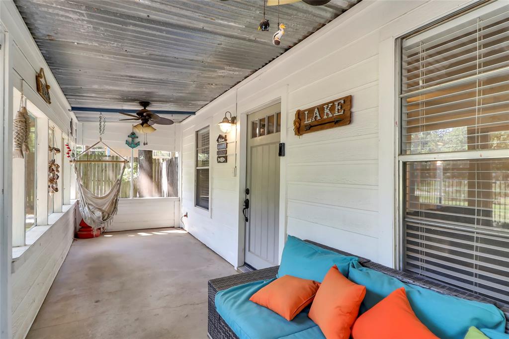 6505 Oakwood Lake Court