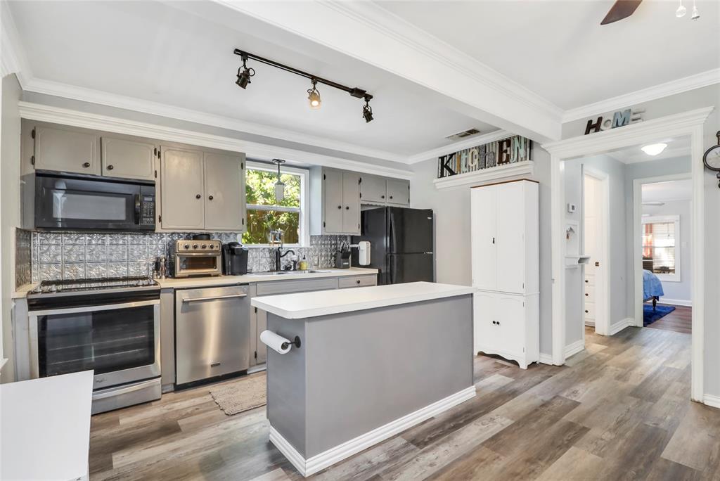 Oakwood Lake - Residential