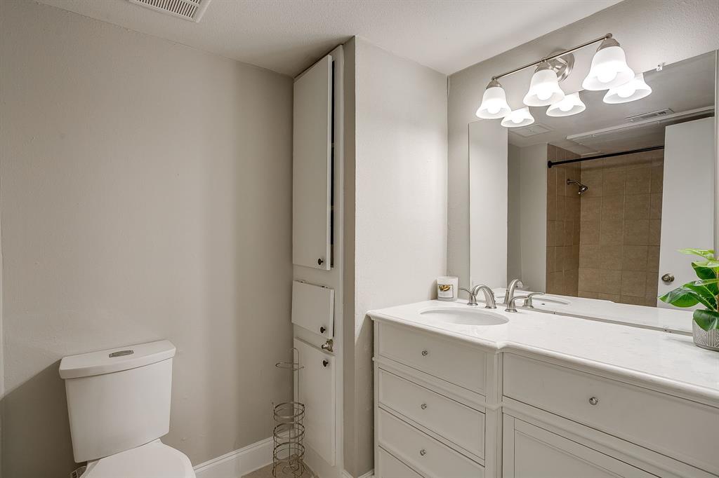 Gardenhomes Of Preston Place - Residential