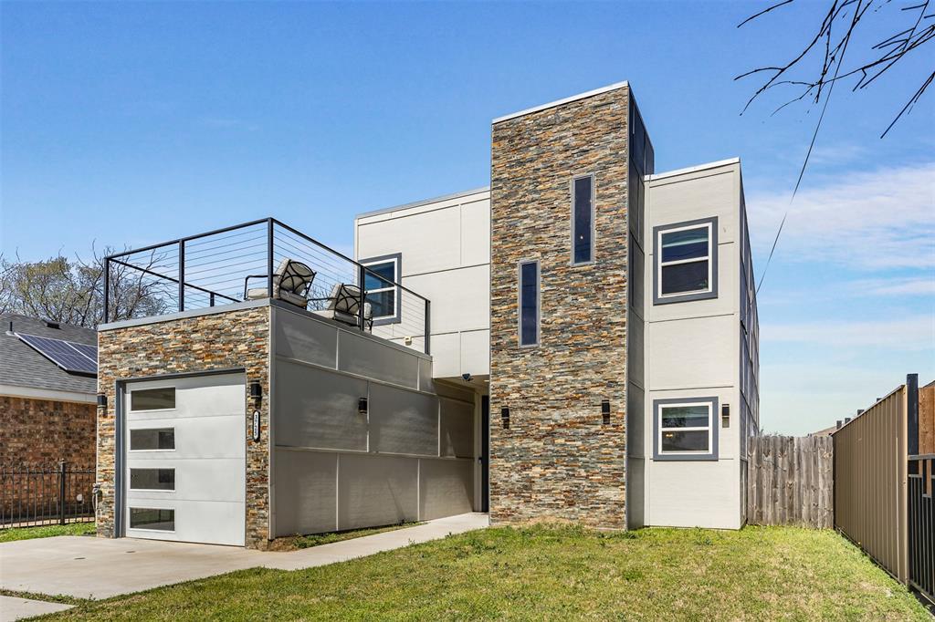 Eagle Ford Gardens - Residential