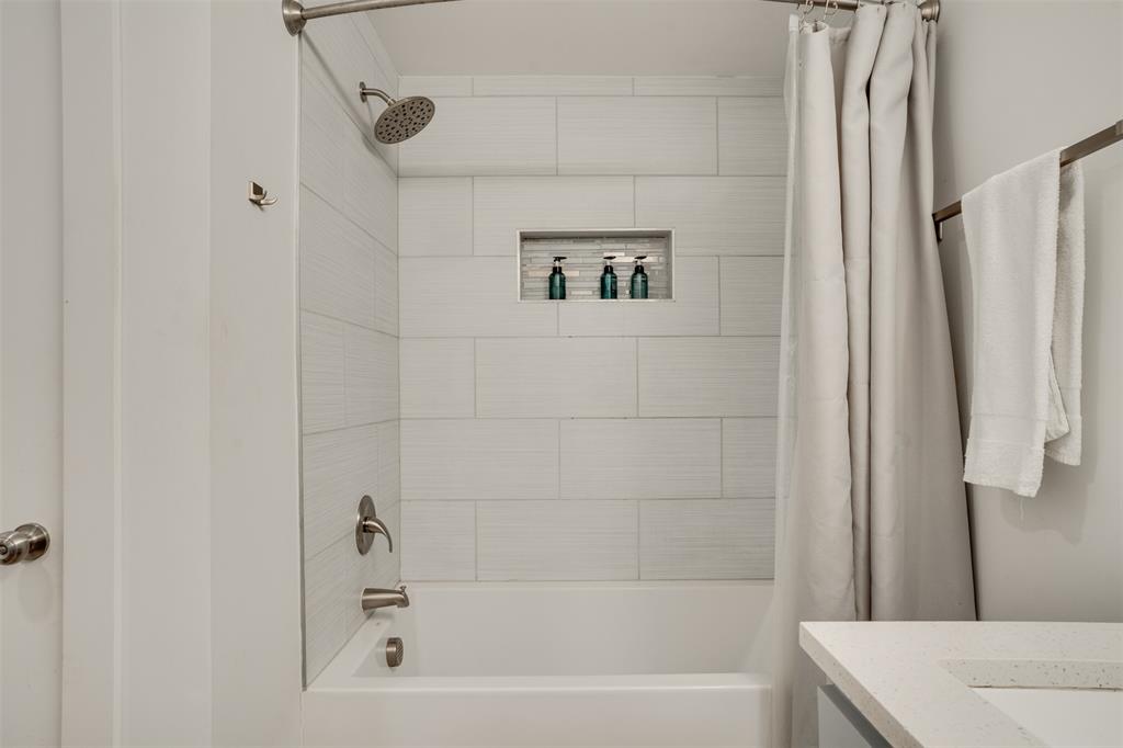 Eagle Ford Gardens - Residential