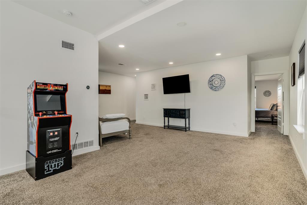 Eagle Ford Gardens - Residential