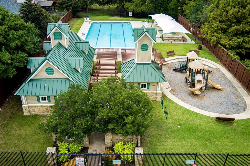 Villages Of Lake Forest - Residential