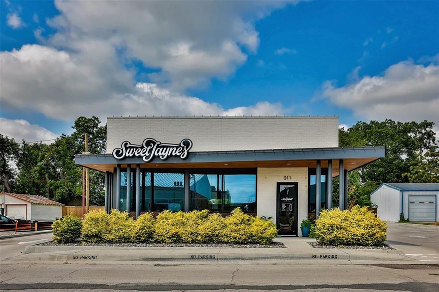 REAL ESTATE ONLY!!  Iconic Commerical Property Located in the Heart of Downtown Gainesville. 
Located in the thriving heart of historic downtown Gainesville and just minutes from Interstate 35 and Highway 82, this iconic property offers unmatched visibility and accessibility. Professionally designed and constructed with the highest quality architecture and craftsmanship, this building makes a bold and lasting investment—perfect for today and for years to come.
The thoughtfully designed layout is versatile and ready to accommodate a variety of concepts, whether it be a bakery, coffee shop, deli, speak easy or full-service restaurant or bar. From its inviting curb appeal to its efficient floor plan, this space is built to support your vision and growth.
With its prime location, timeless design, and flexible potential, this is the perfect opportunity to bring your new or existing business to one of the most sought-after areas in North TEXAS. A majority of the equipment and furnishings are negotiable.