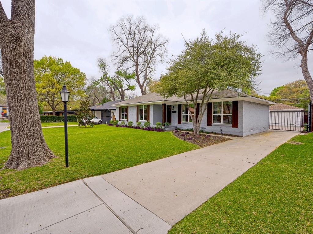 10521 Evangeline Way