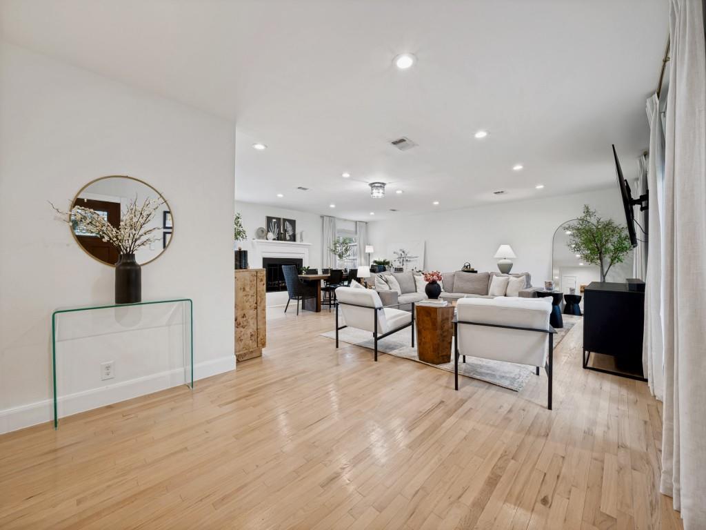 10521 Evangeline Way