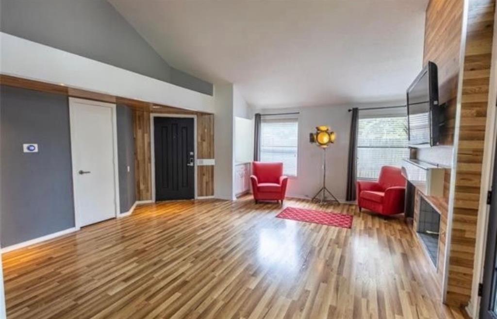 Rosser Village Rev - Residential Lease