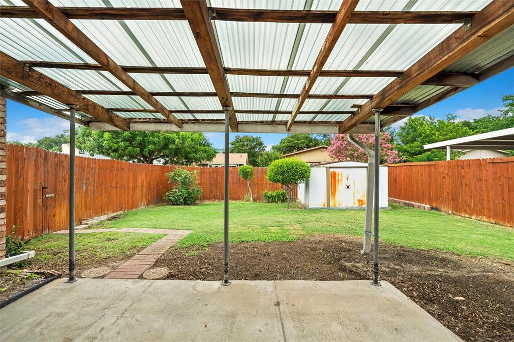 Woodlake 6 - Residential