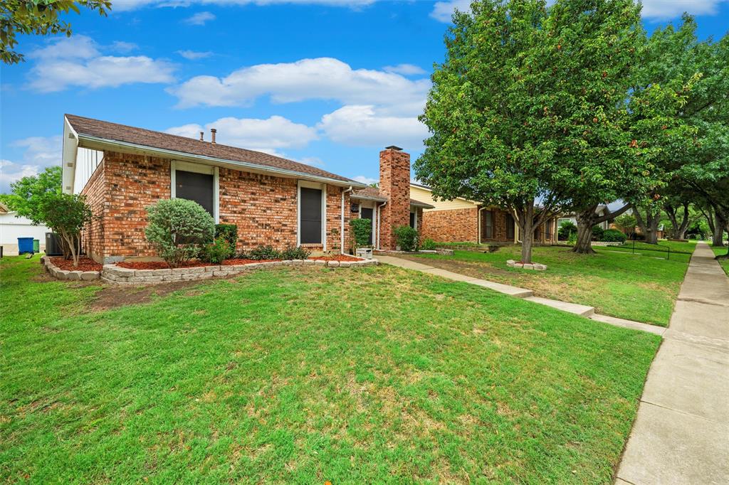 Woodlake 6 - Residential