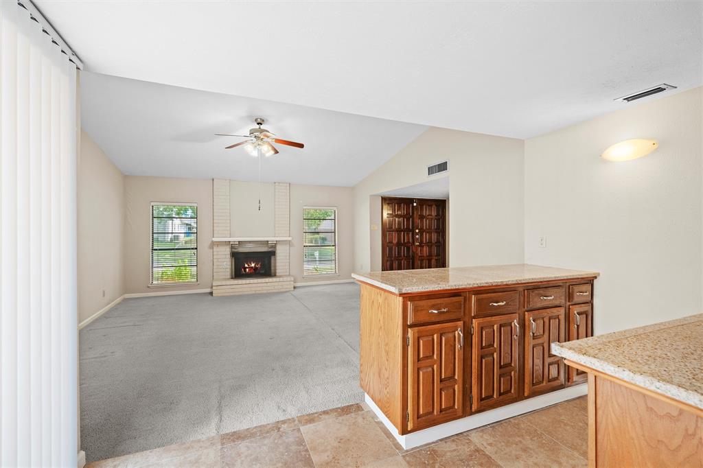 Woodlake 6 - Residential