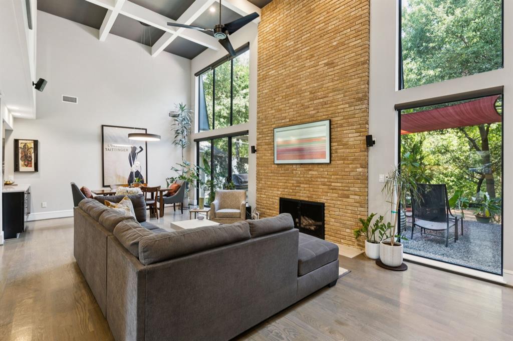 Oak Lawn Heights - Residential