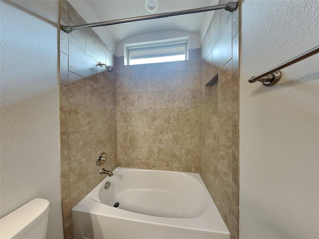 Beechwood Creeks - Residential Lease