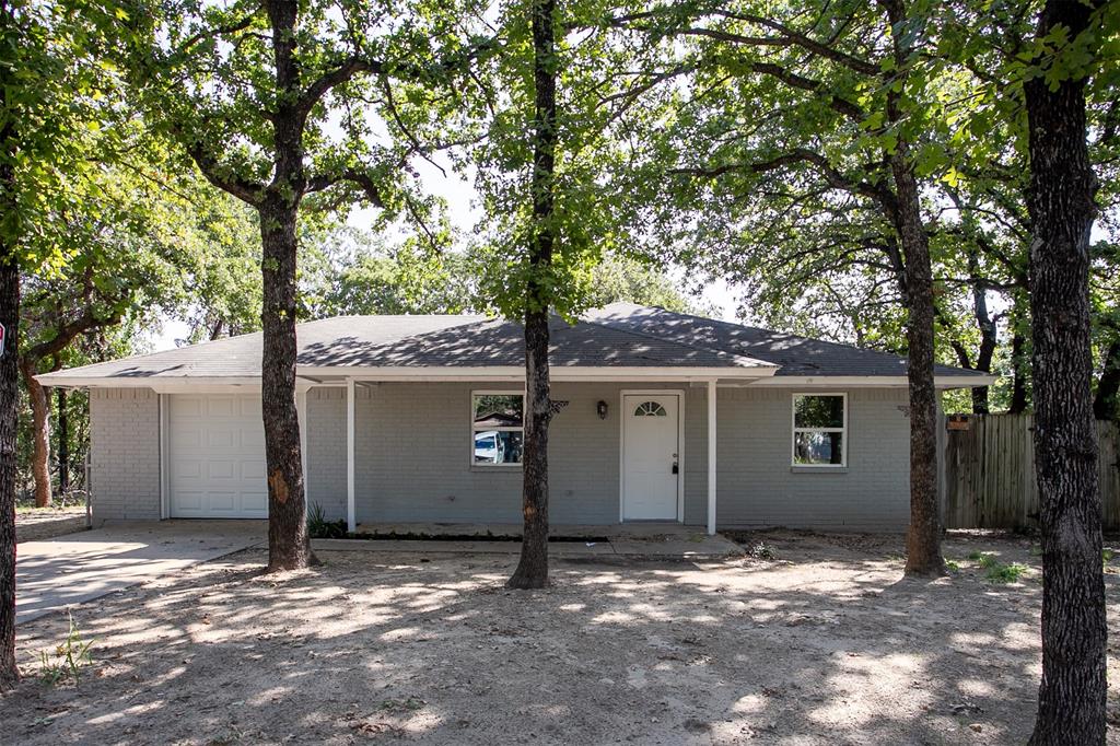 840 Red Oak Court