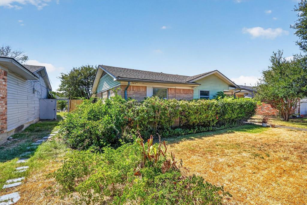 10014 Mesita Drive