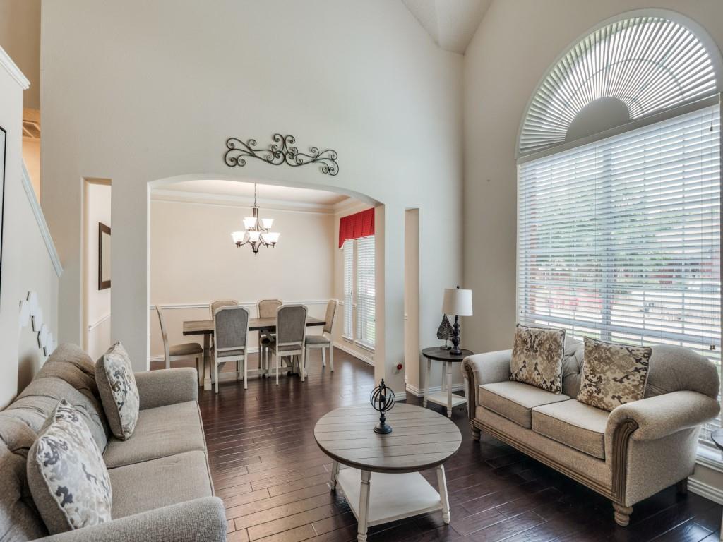 1206 Brook Drive