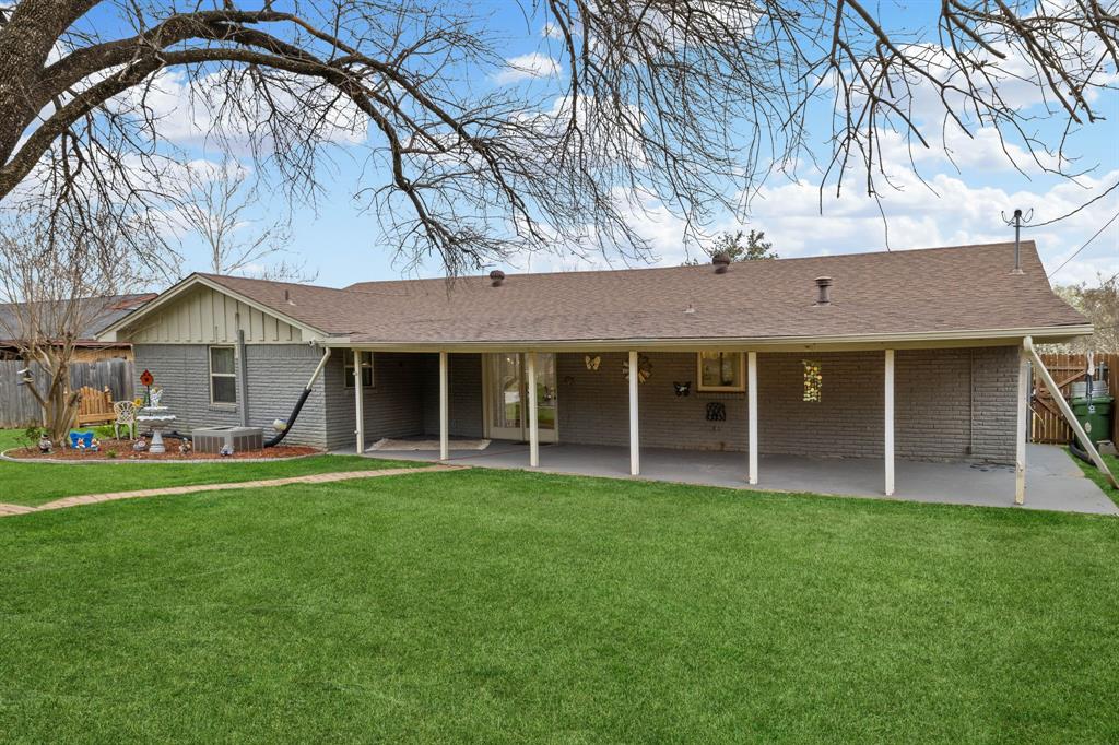 North Richland Hills, Texas 76117, United States, 3 Bedrooms Bedrooms, ,2 BathroomsBathrooms,Residential,Active,91490