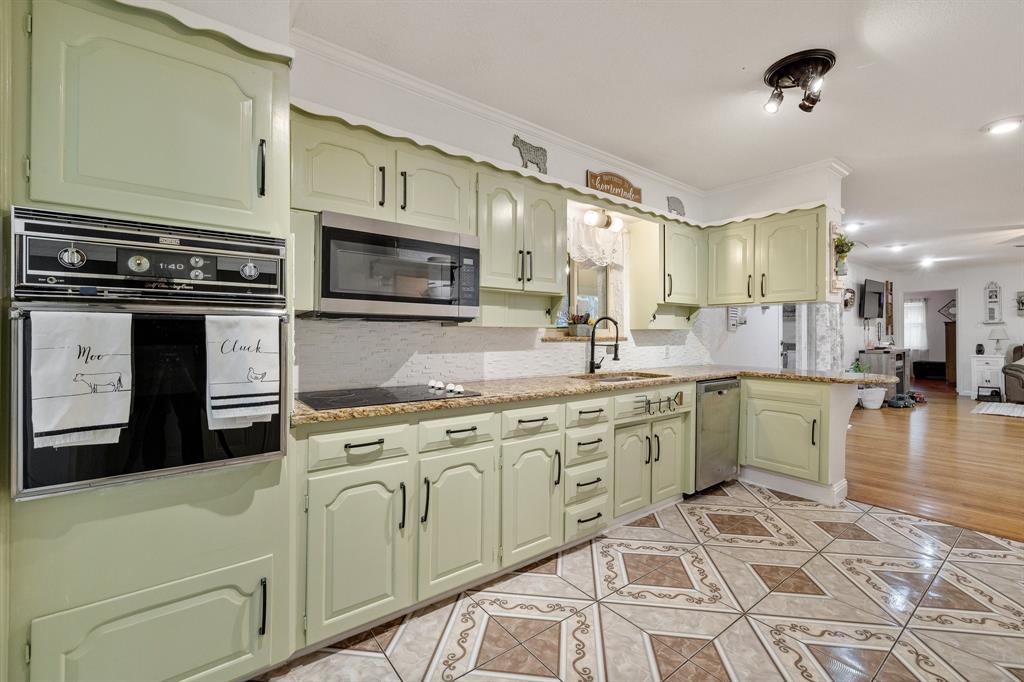 North Richland Hills, Texas 76117, United States, 3 Bedrooms Bedrooms, ,2 BathroomsBathrooms,Residential,Active,91490