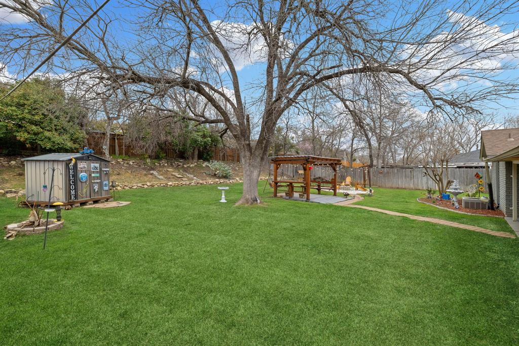 North Richland Hills, Texas 76117, United States, 3 Bedrooms Bedrooms, ,2 BathroomsBathrooms,Residential,Active,91490