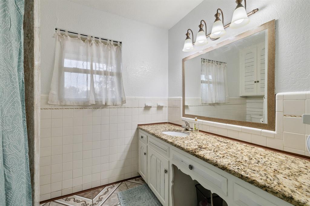 North Richland Hills, Texas 76117, United States, 3 Bedrooms Bedrooms, ,2 BathroomsBathrooms,Residential,Active,91490