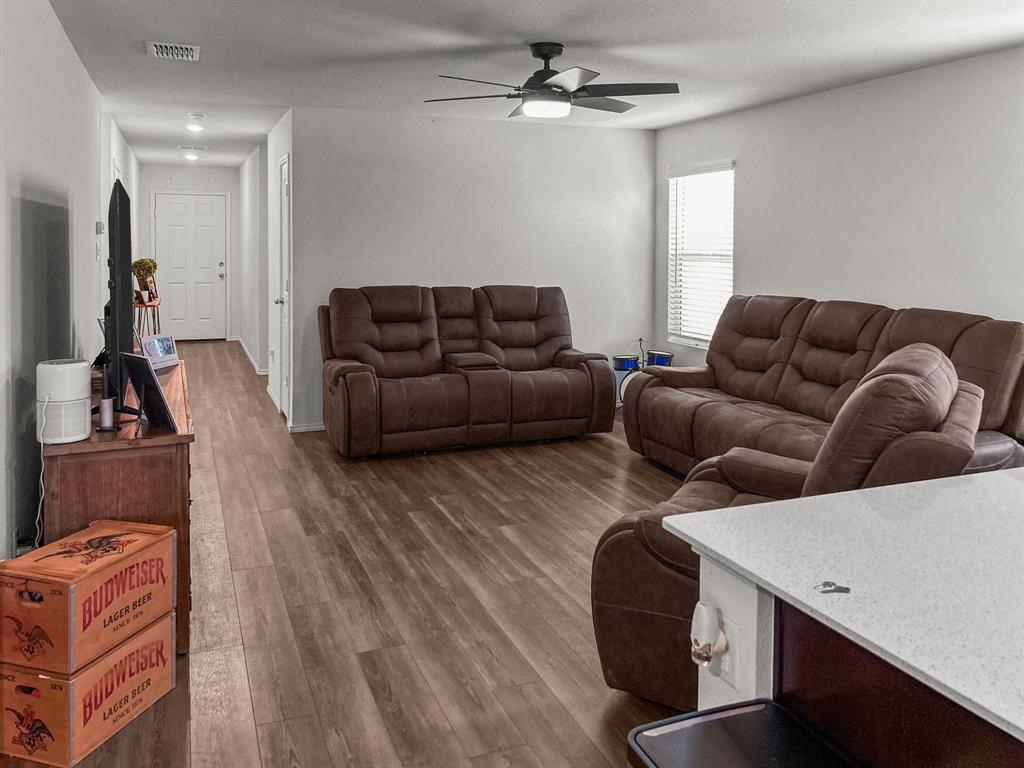 5228 Longshadow Drive
