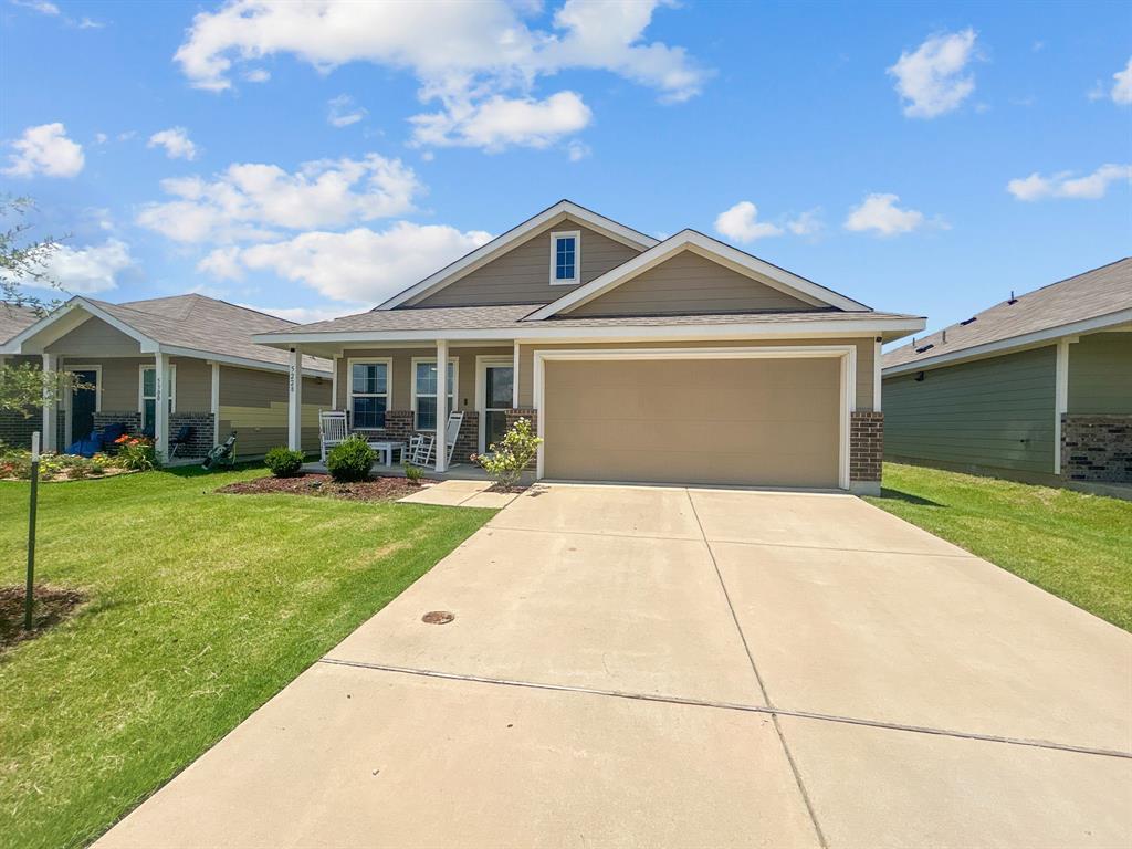 5228 Longshadow Drive