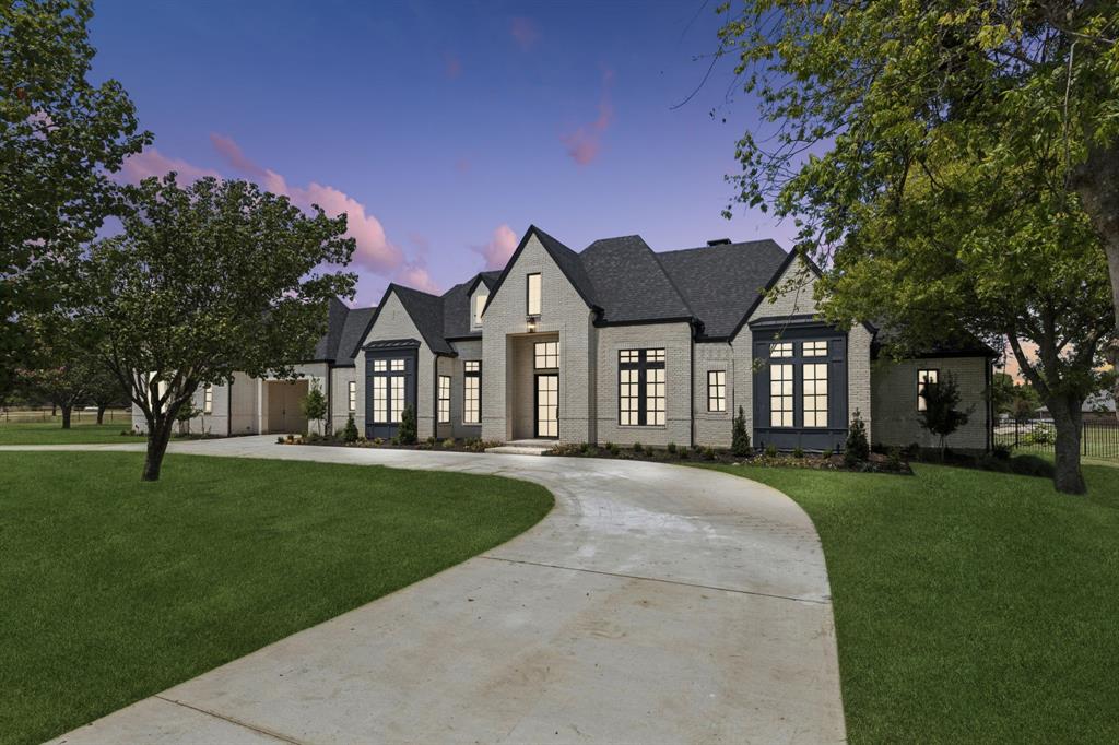 2157 Country Club Road