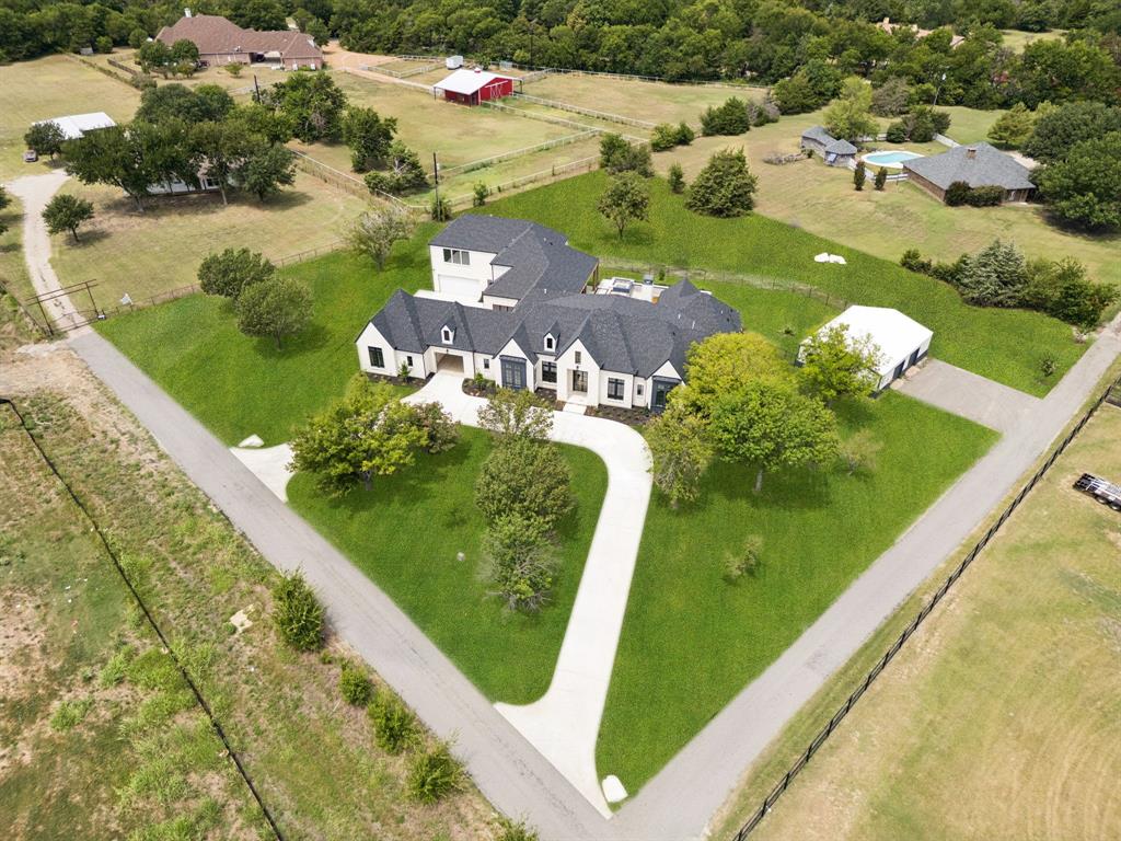 2157 Country Club Road